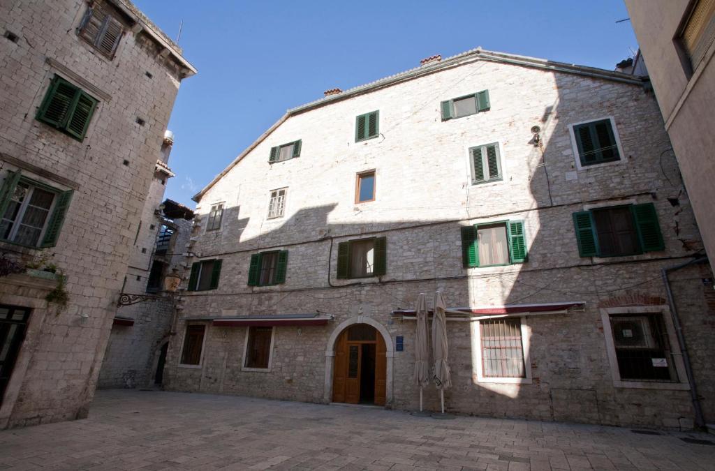 Borna And Franko Rooms Split City Centre Exterior photo